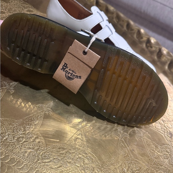 Dr. Martens Mary Janes - Picture 4 of 6